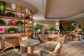 Island Shangri-La, Hong Kong