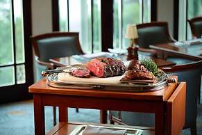 Island Shangri-La, Hong Kong