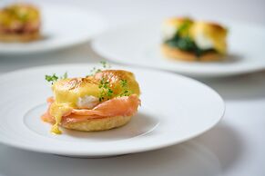 Island Shangri-La, Hong Kong