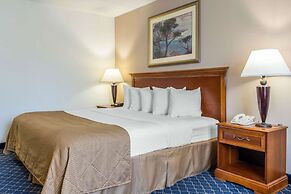 Clarion Hotel & Conference Center