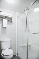 Keene Elm City Hotel, Ascend Hotel Collection