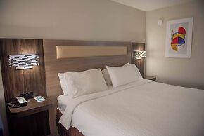 Keene Elm City Hotel, Ascend Hotel Collection