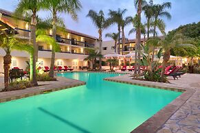 Atrium Hotel at Orange County Airport