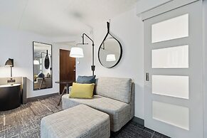 Crowne Plaza Lansing by IHG