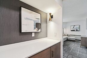 Crowne Plaza Lansing by IHG