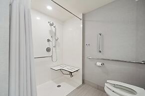 Crowne Plaza Lansing by IHG