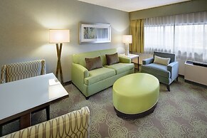 Crowne Plaza Lansing by IHG