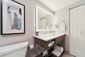Crowne Plaza Lansing by IHG