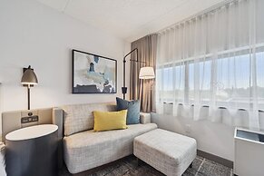 Crowne Plaza Lansing by IHG
