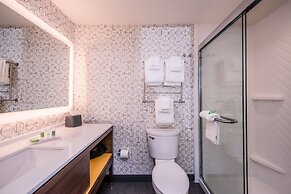 Holiday Inn Detroit Northwest - Livonia by IHG