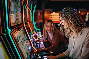 Holiday Inn Detroit Northwest - Livonia by IHG