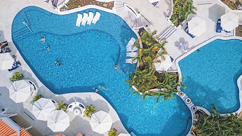 Windjammer Landing Resort and Residences
