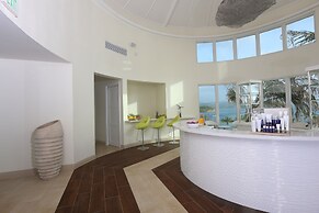 Windjammer Landing Resort and Residences