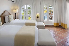 Windjammer Landing Resort and Residences