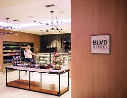 Hyatt Regency Newport Beach West