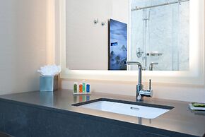 Hyatt Regency Newport Beach West