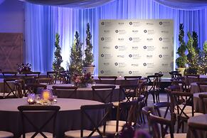 Hyatt Regency Newport Beach West