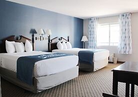 Days Inn by Wyndham Show Low