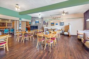 Days Inn by Wyndham Show Low
