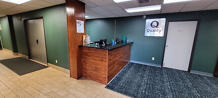 Quality Inn & Suites Columbia I-70