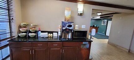 Quality Inn & Suites Columbia I-70