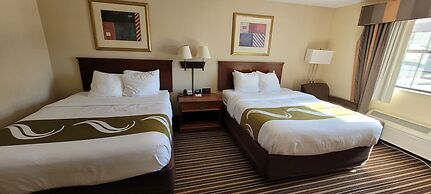 Quality Inn & Suites Columbia I-70