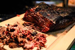 Estancia del Norte San Antonio, Tapestry Collection by Hilton