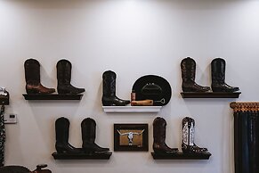 Estancia del Norte San Antonio, Tapestry Collection by Hilton