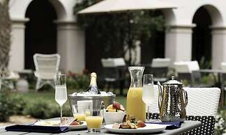 Estancia del Norte San Antonio, Tapestry Collection by Hilton