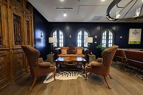 Estancia del Norte San Antonio, Tapestry Collection by Hilton