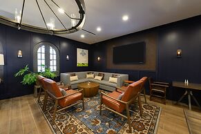 Estancia del Norte San Antonio, Tapestry Collection by Hilton