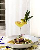 Estancia del Norte San Antonio, Tapestry Collection by Hilton