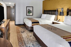 Estancia del Norte San Antonio, Tapestry Collection by Hilton