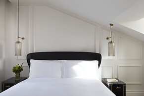 InterContinental Rome Ambasciatori Palace by IHG