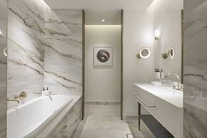 InterContinental Rome Ambasciatori Palace by IHG