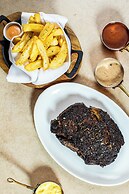 InterContinental Rome Ambasciatori Palace by IHG