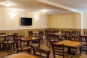 Days Inn by Wyndham Daytona Beach Speedway