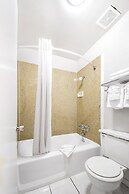 Days Inn by Wyndham Daytona Beach Speedway