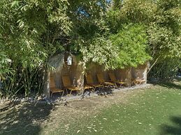 Caliente Tropics Hotel