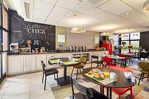B&B HOTEL Saint-Quentin-en-Yvelines Centre Gare