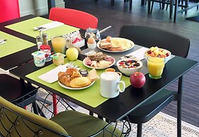 B&B HOTEL Saint-Quentin-en-Yvelines Centre Gare