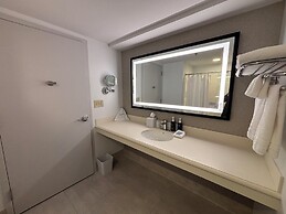 Four Points By Sheraton Norwood
