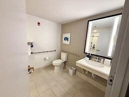 Four Points By Sheraton Norwood