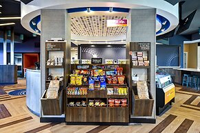 Tru by Hilton Concord