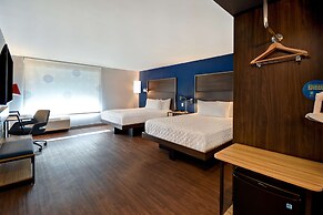 Tru by Hilton Concord