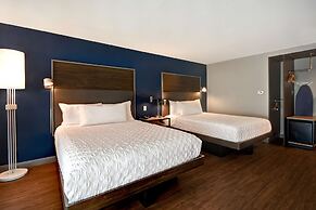 Tru by Hilton Concord