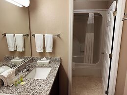 Sidney James Mountain Lodge