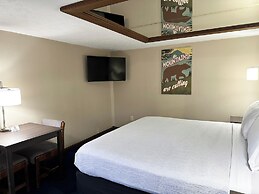 Sidney James Mountain Lodge