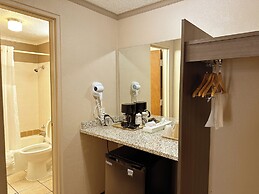 Sidney James Mountain Lodge