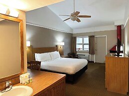 Sidney James Mountain Lodge